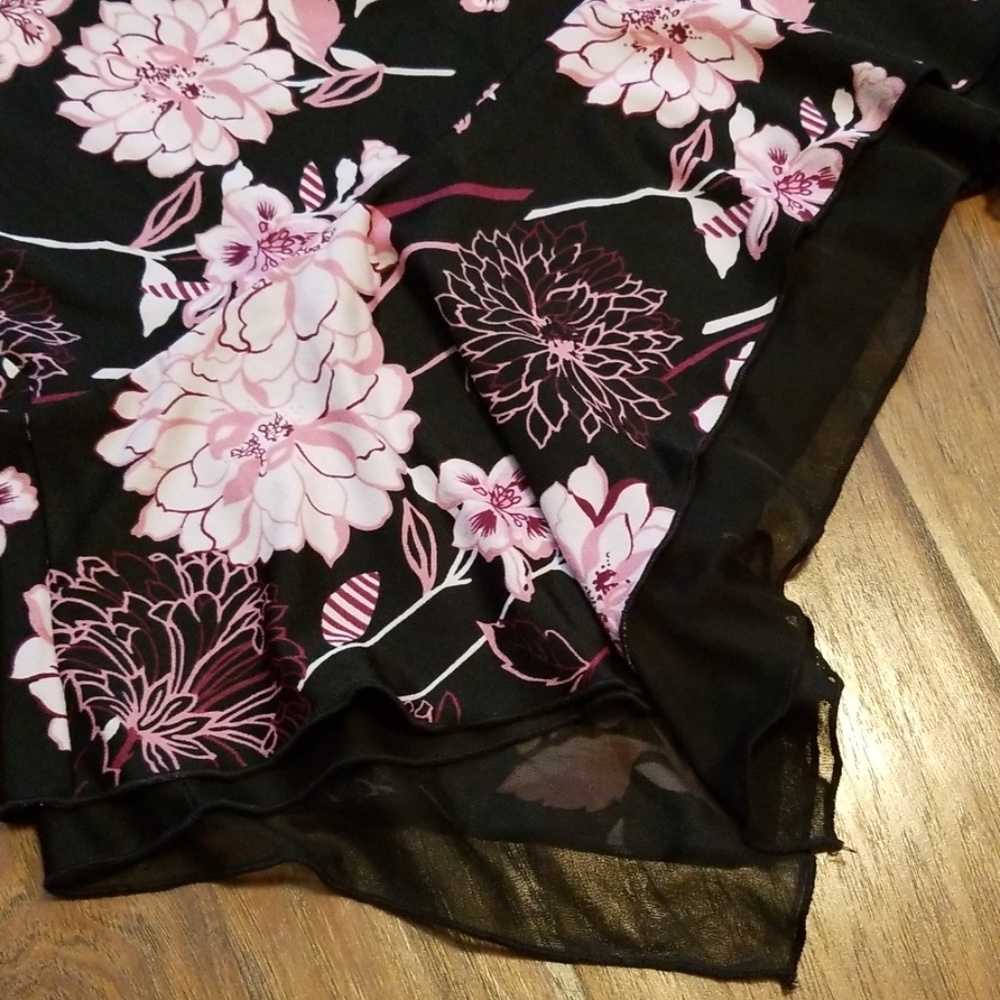 NWT Juniors skirt - Picture 2 of 2